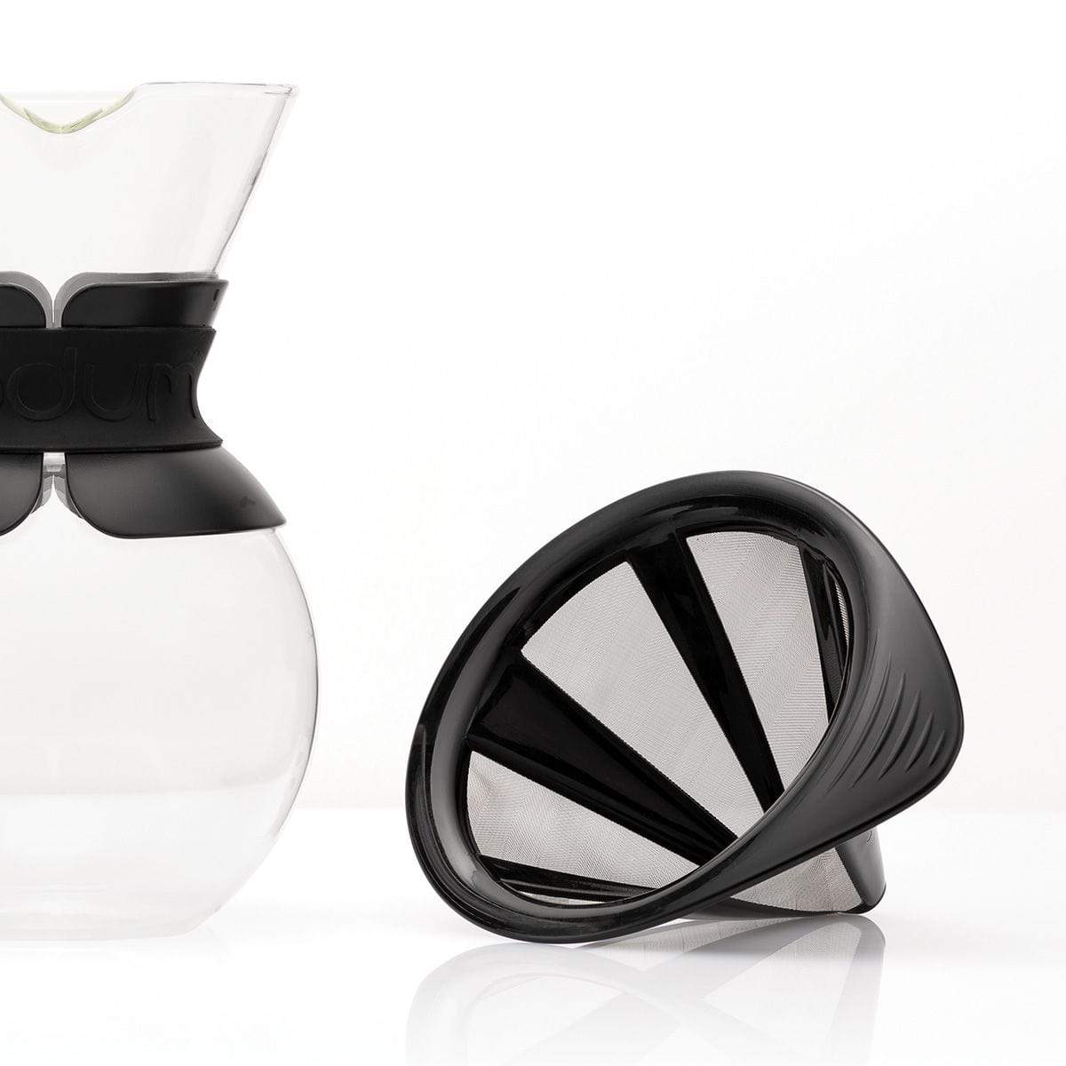 Bodum 34 oz Pour Over Coffeemaker - Image 3