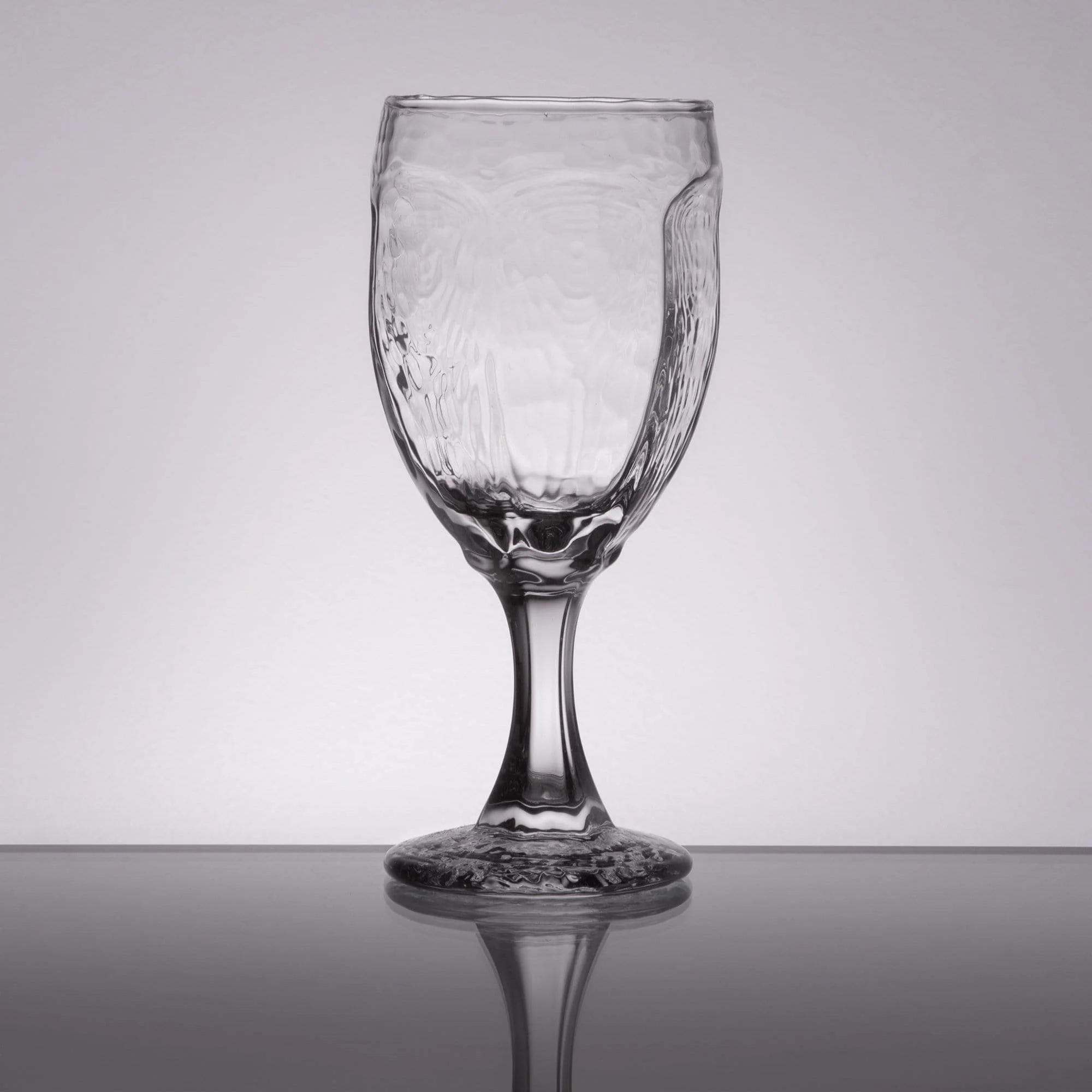 Libbey Chivalry 8 oz. Wine Glass