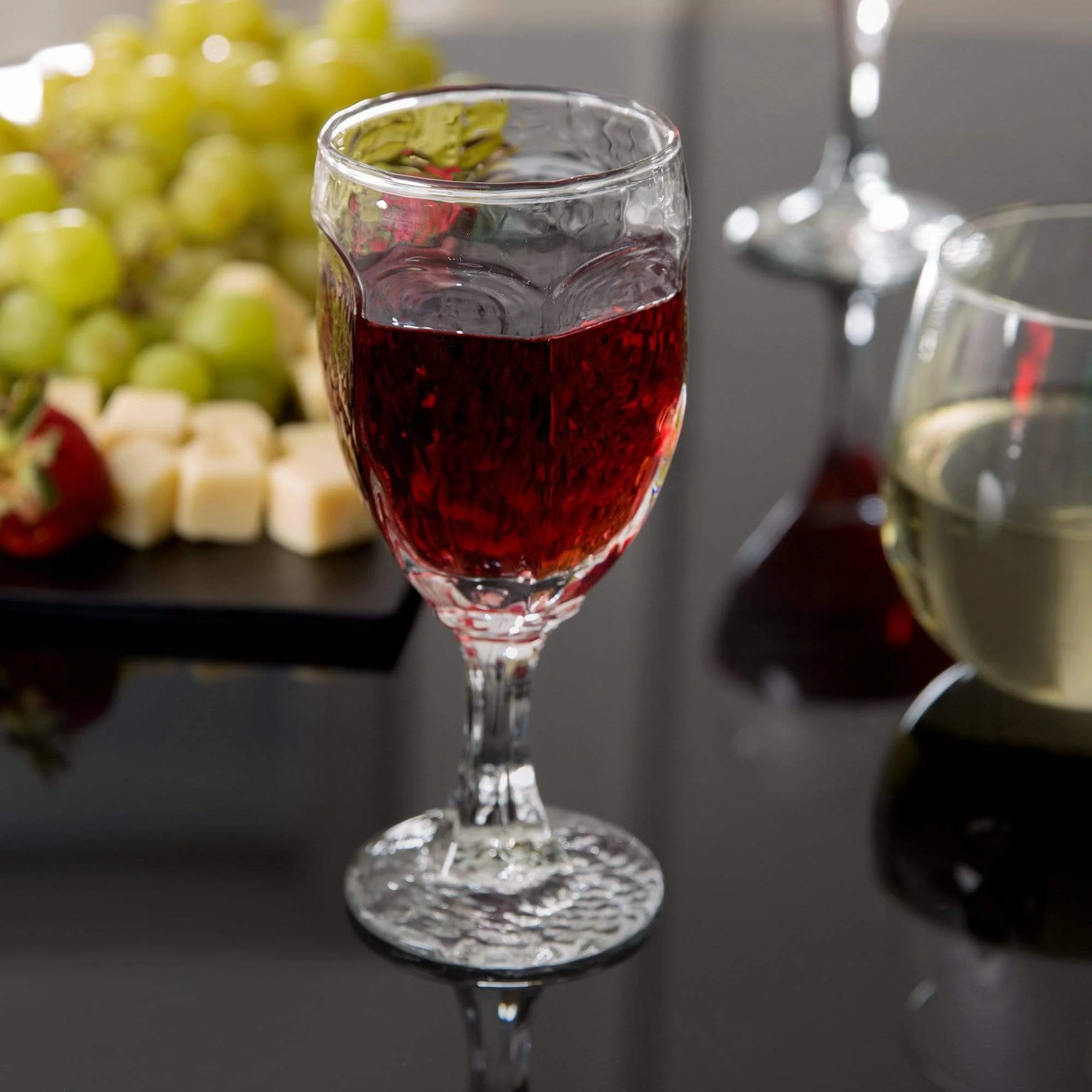 Libbey Chivalry 8 oz. Wine Glass - Image 2