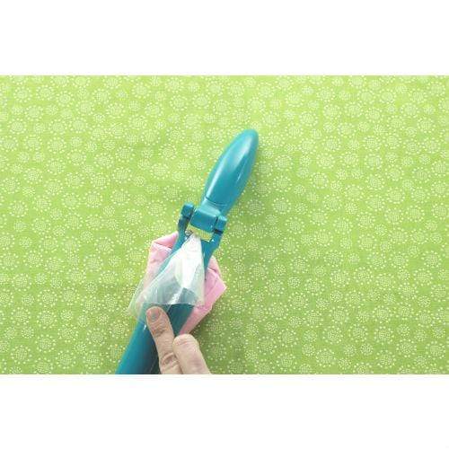 Nordic Ware E-Z Deco Icing Pen - Image 2