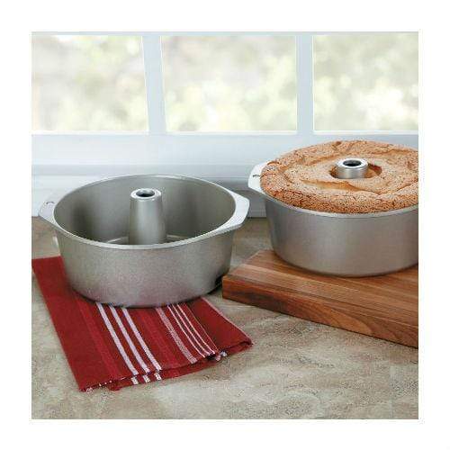 Nordic Ware Platinum Pound Cake/Angel Food Cake Pan - Image 3