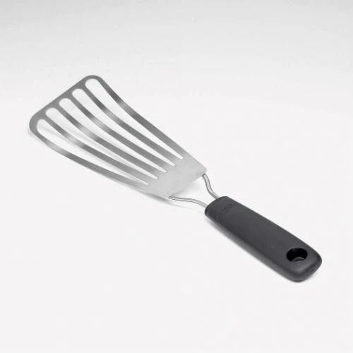 OXO Good Grips Fish Turner - Image 3