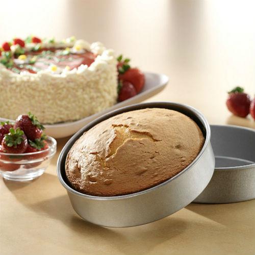 USA Pan 9in Round Cake Pan - Image 2